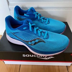 Saucony Guide 14 Running Shoes- NWT